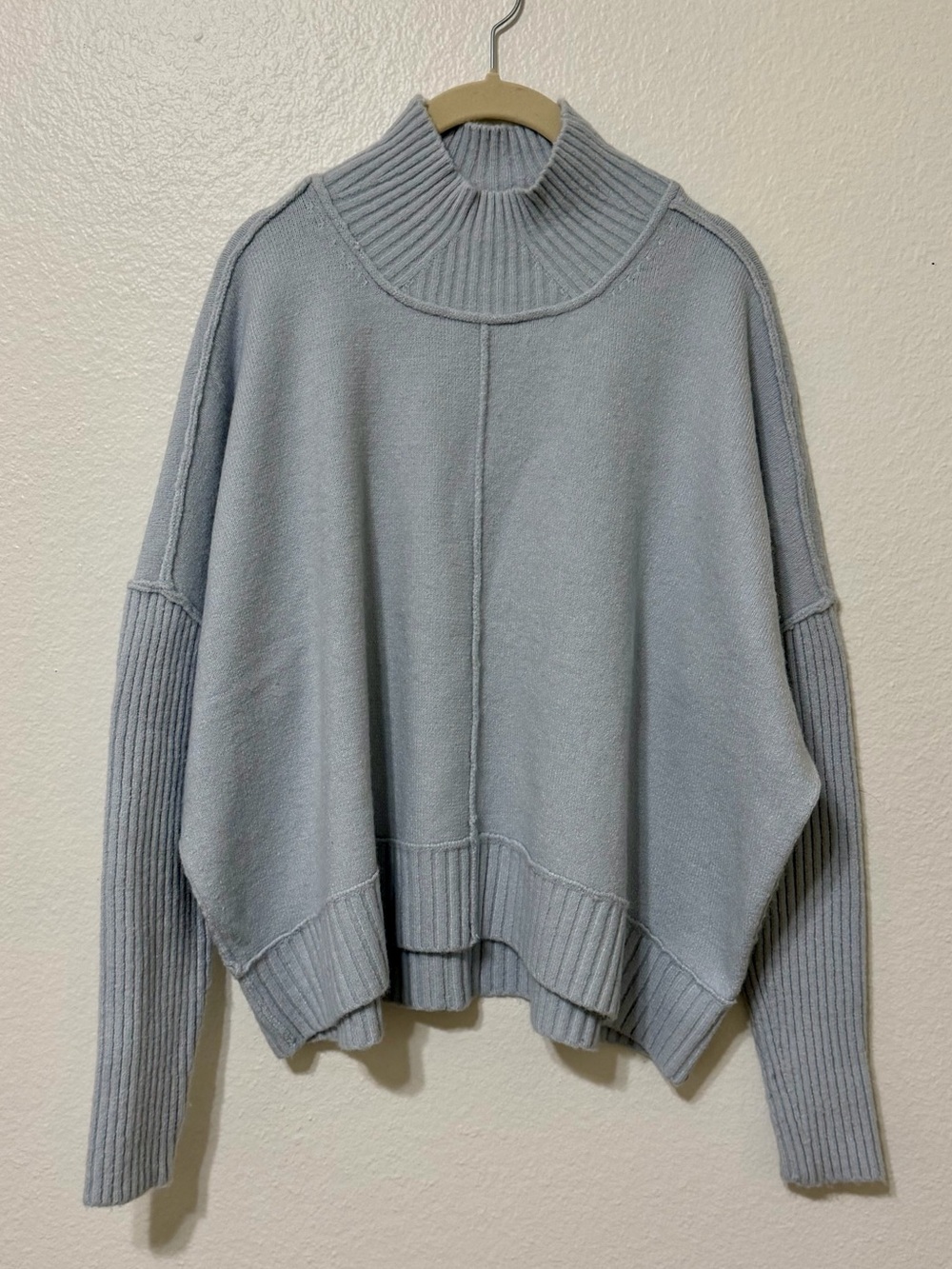 Anthropologie Maeve Gretchen Mock Neck Sweater Women’s M Light Blue Relaxed Fit
